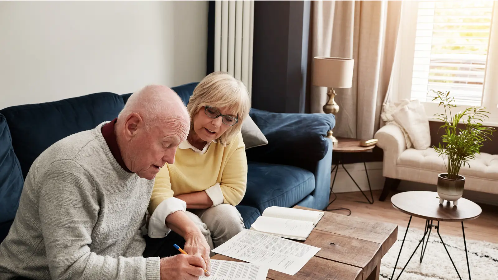 2026 US tax filing deadlines for Oman expats